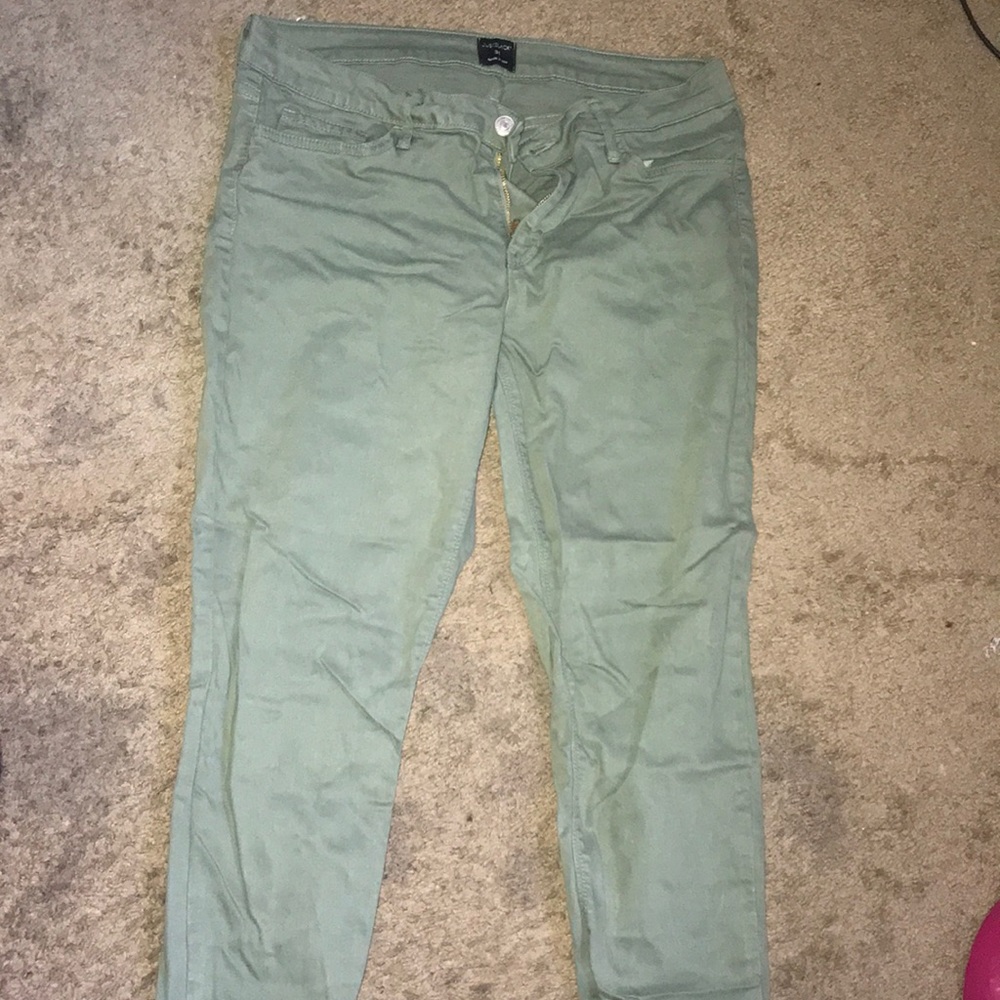 Just Black capris